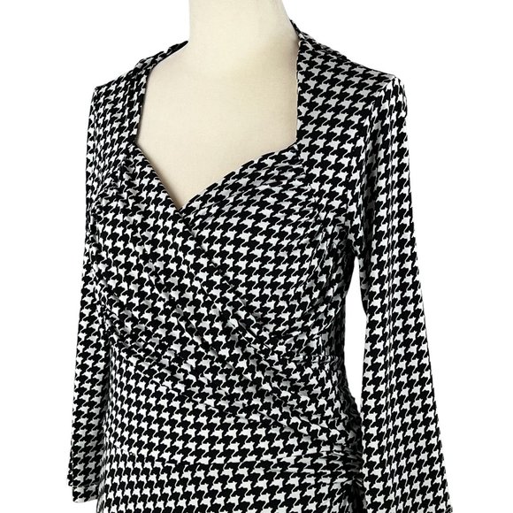 Like new! LEOTA Black and white Houndstooth Sweetheart Neckline Dress Si… - Picture 9 of 16